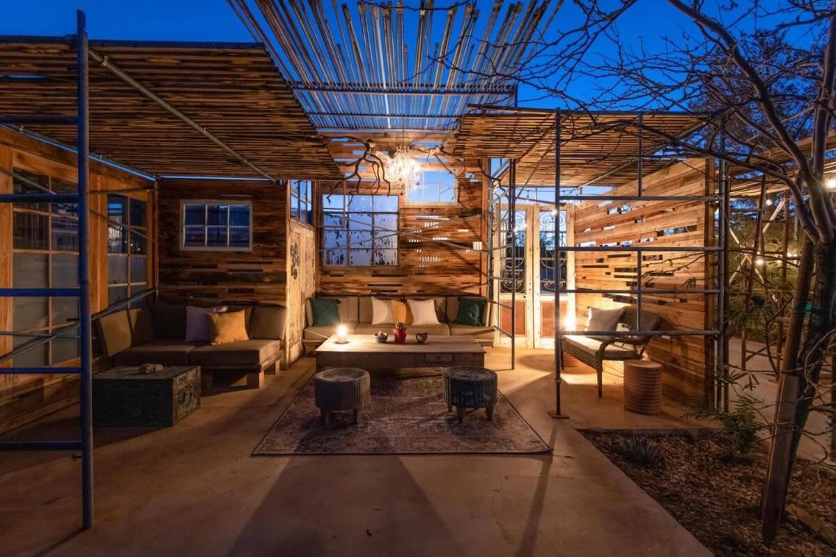 Renovated Lodge - Room 2 With Pool Access Joshua Tree Exterior foto