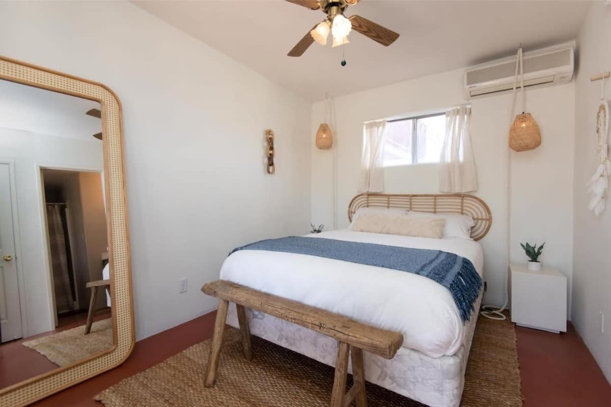 Renovated Lodge - Room 2 With Pool Access Joshua Tree Exterior foto